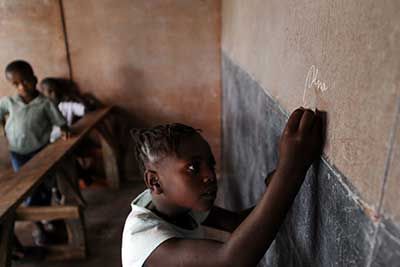 Schoolkind – Hector Retama AFP/com